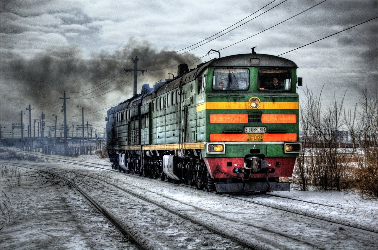 train-60539_1280