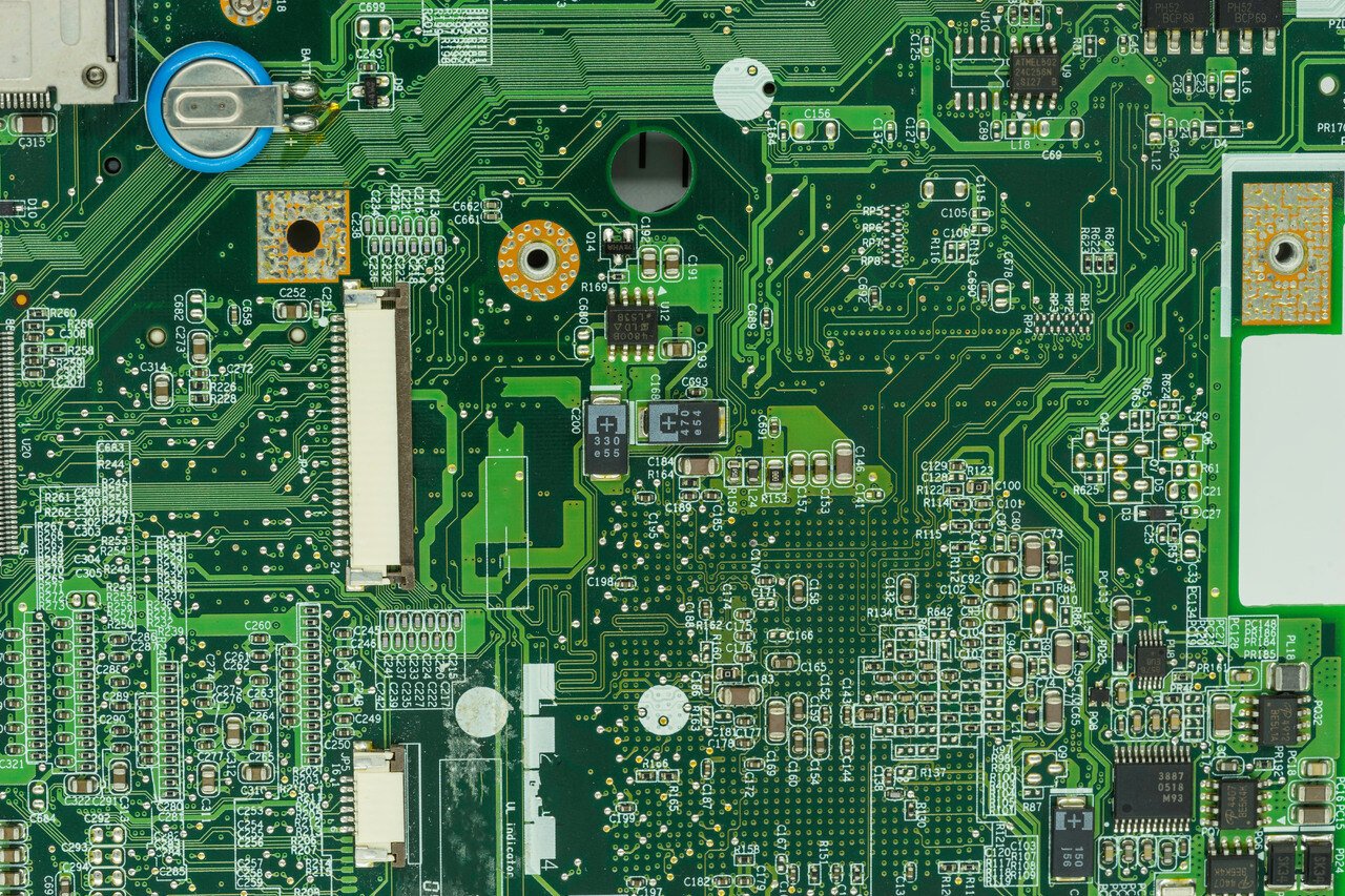 Mother Earth, Motherboard